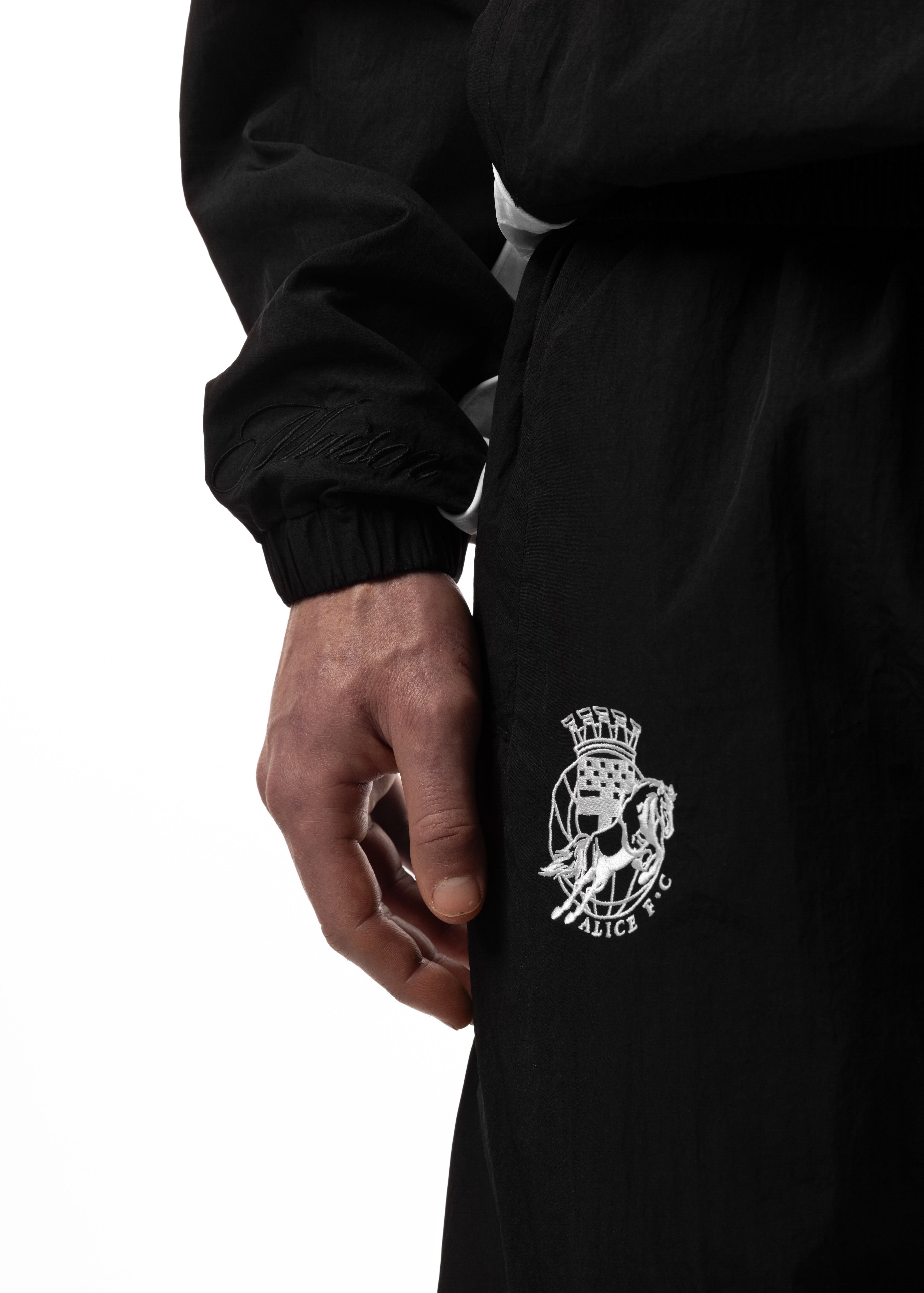 LE PANTALON DE TRACKSUIT NOIR